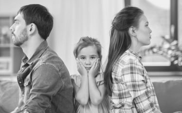 Separazione coniugale e divorzio: La sindrome da alienazione parentale SEPARAZIONE CONIUGALE E DIVORZIO | Studio di Psicologia e Psicoterapia Milano | CBT + EMDR + Neurofeedback Dinamico | MilanoPsicologo.it